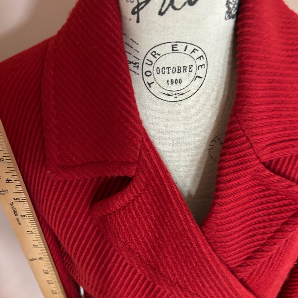 Red Coat - Picture 3 of 8